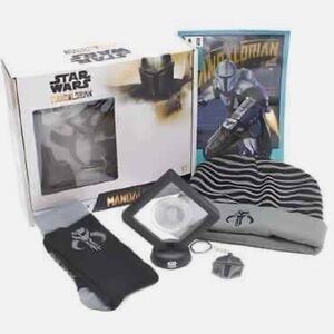 NWT Star Wars The Mandalorian Collector's Box from CultureFly Gif set